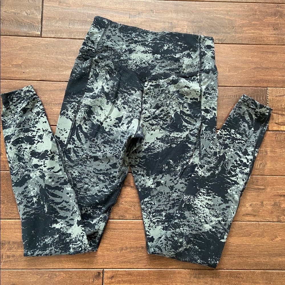 Nike Dri-Fit Leggings - Picture 7 of 7